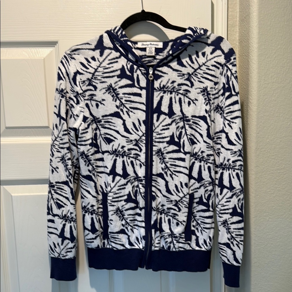 Navy and White Patterned Sweater Zip-up Hoodie